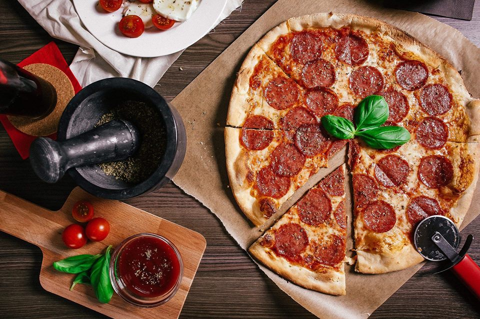 Rendeljen pizzát: házhoz megy a finomság!